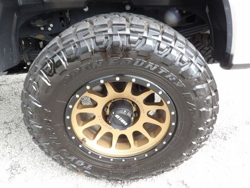 Used 2023 Ford F250 Platinum w/ Tremor Off-Road Package AWD/4WD image 65