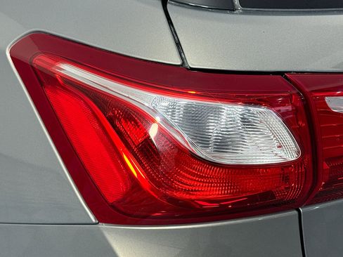 Used 2018 Chevrolet Equinox LT image 35