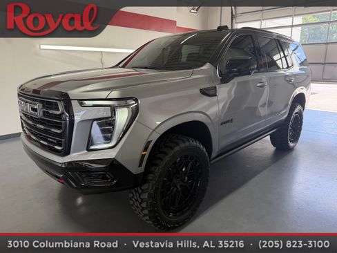 Used 2026 GMC Yukon AT4 w/ AT4 Premium Package AWD/4WD image 1