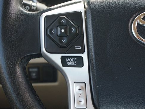 Used 2015 Toyota Sequoia Platinum AWD/4WD image 11