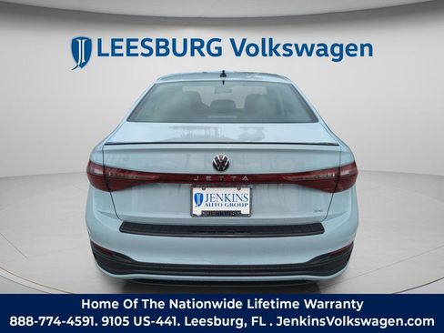 New 2026 Volkswagen Jetta SE image 7