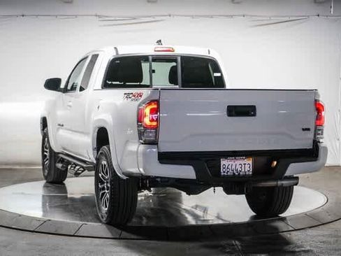 Certified 2023 Toyota Tacoma TRD Sport image 3