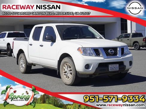 Used 2020 Nissan Frontier SV AWD/4WD image 1