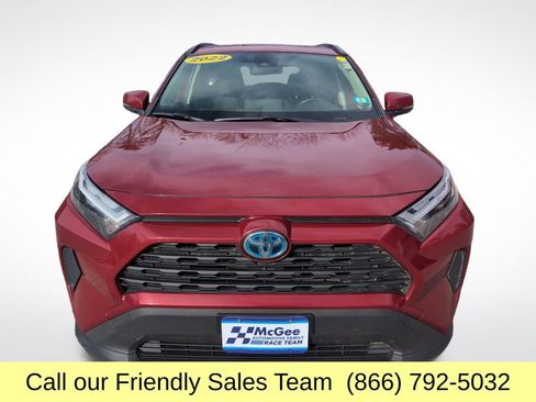 Used 2022 Toyota RAV4 XLE image 9
