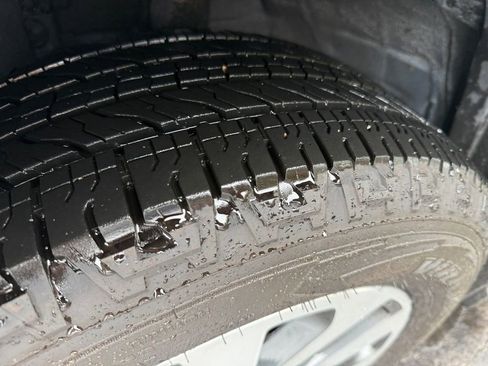 Used 2020 Subaru Outback 2.5i AWD/4WD image 25