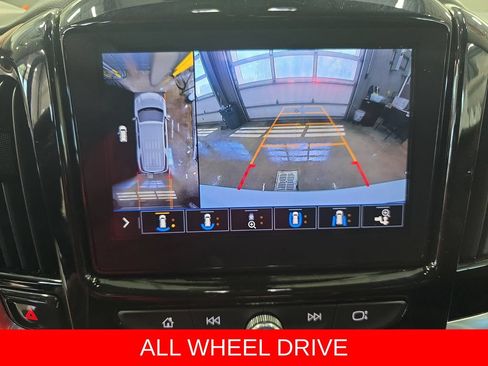 Used 2020 Chevrolet Traverse High Country w/ LPO, Floor Liner Package AWD/4WD image 25