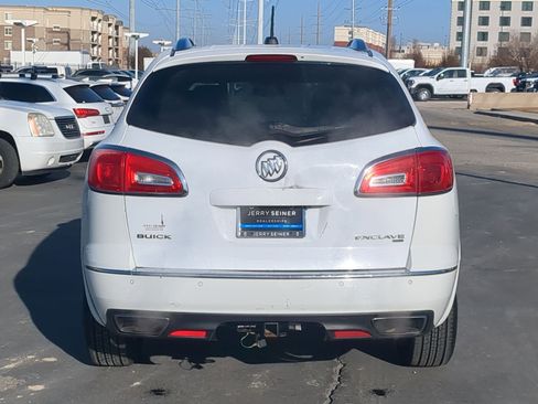 Used 2016 Buick Enclave Leather image 4