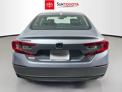 Used 2021 Honda Accord Hybrid image 5