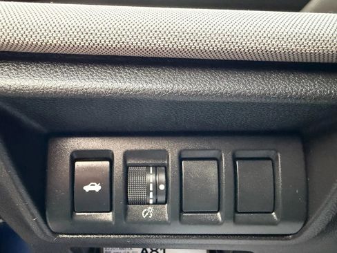 Used 2022 Subaru Legacy Premium image 27