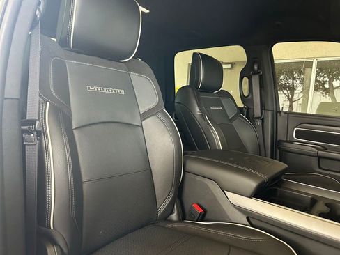Used 2025 RAM 2500 Laramie AWD/4WD image 26
