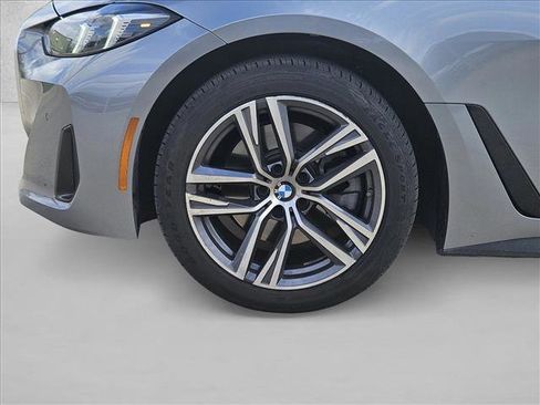 Used 2025 BMW 430i xDrive w/ Premium Package image 9