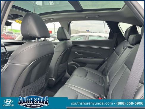 Certified 2023 Hyundai Tucson Limited AWD/4WD image 12