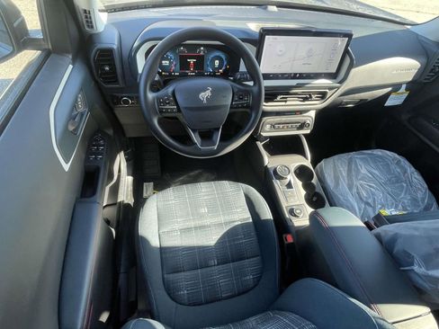 New 2025 Ford Bronco Sport Heritage AWD/4WD image 9