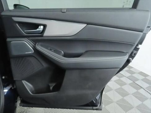 Used 2026 Acura MDX w/ Technology Package FWD image 30
