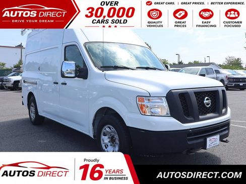 Used 2019 Nissan NV 3500 SV RWD image 1