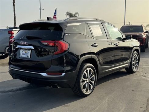Used 2019 GMC Terrain SLT w/ Preferred Package image 4