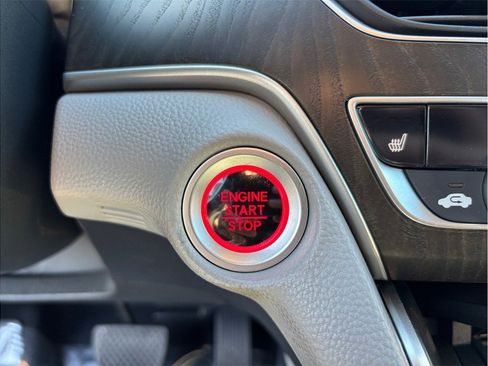 Used 2019 Honda Accord EX-L image 25