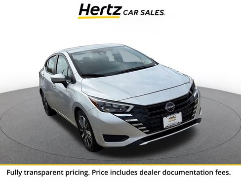 Used 2025 Nissan Versa SV FWD image 1