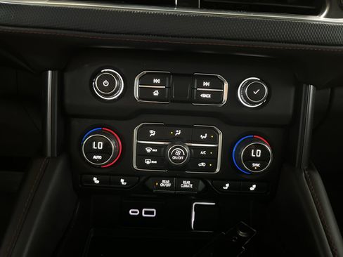 Used 2024 Chevrolet Tahoe RST w/ Sport Performance Package AWD/4WD image 27