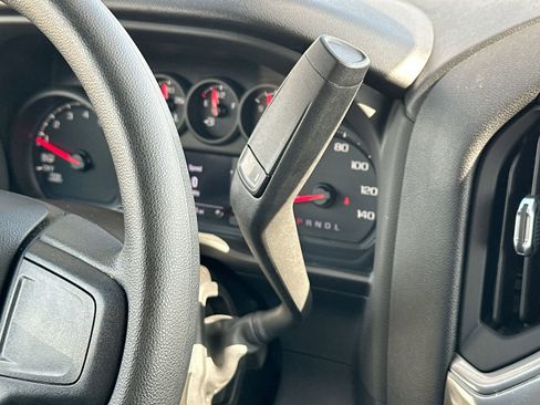 Certified 2025 Chevrolet Silverado 1500 Custom image 19