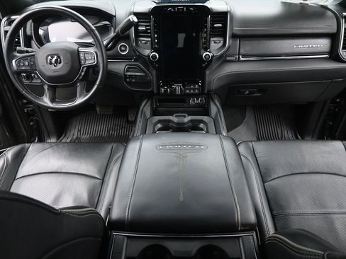 Used 2024 RAM 2500 Limited image 23