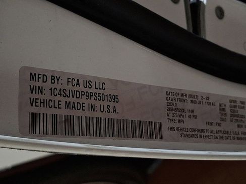 Used 2023 Jeep Wagoneer Series III w/ Premium Group I image 21