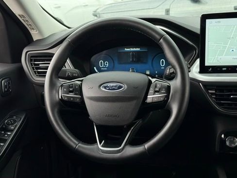 Used 2024 Ford Escape Platinum image 7