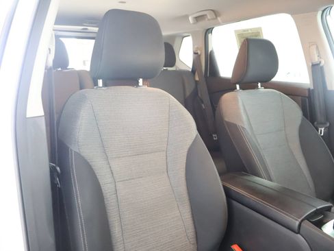 Used 2022 Nissan Rogue S AWD/4WD image 51