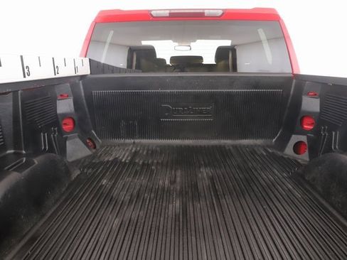 Used 2022 GMC Sierra 1500 SLE image 28