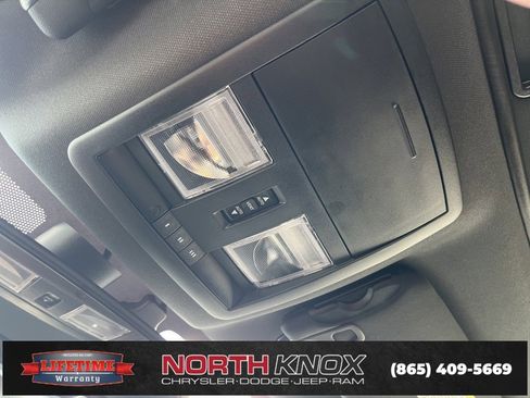 Used 2022 Dodge Challenger R/T Scat Pack image 15