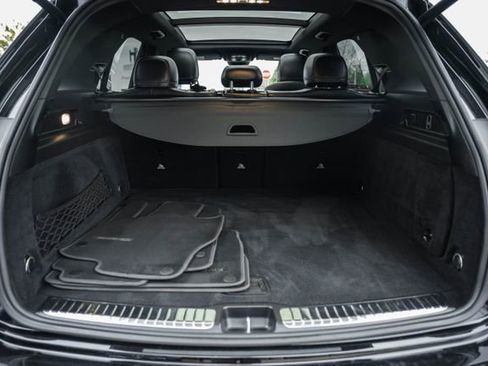 Used 2023 Mercedes-Benz GLE 53 AMG GLE 53 AMG w/ Exterior Lighting Package image 10