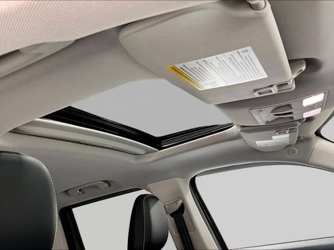 New 2026 Ford Maverick Lobo AWD/4WD image 3
