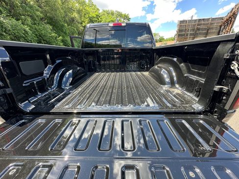 New 2026 RAM 1500 Express AWD/4WD image 37