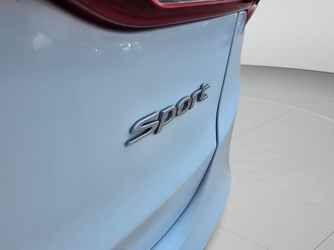 Used 2017 Hyundai Santa Fe Sport FWD image 30