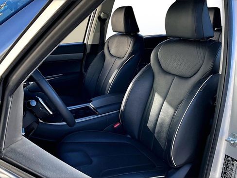 Used 2023 Hyundai Palisade SEL image 22