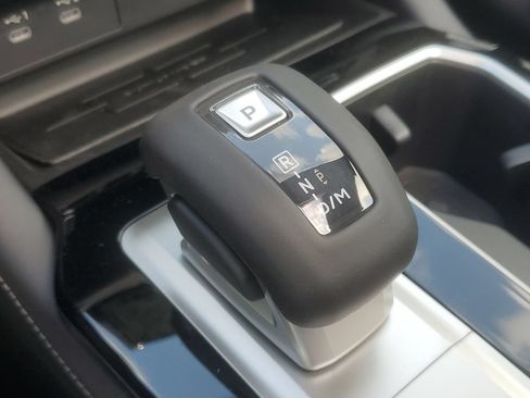 New 2026 Mitsubishi Outlander AWD image 21