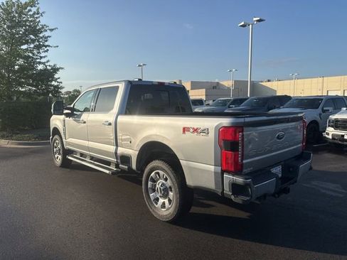 Used 2024 Ford F250 Lariat w/ Chrome Package AWD/4WD image 4