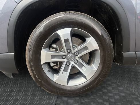Certified 2025 Honda Pilot EX-L image 14