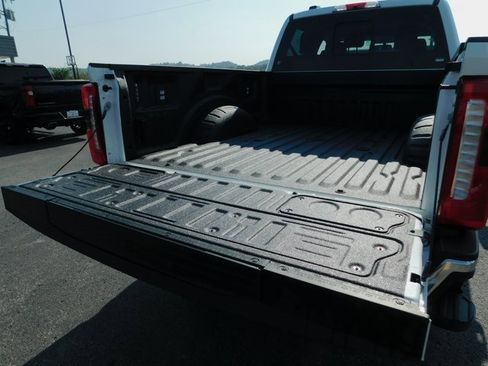 New 2026 Ford F350 Lariat w/ Lariat Ultimate Package image 12