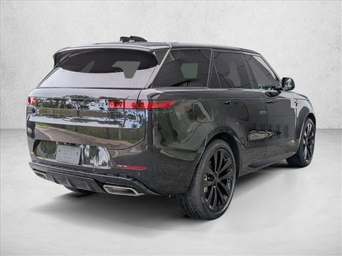 New 2026 Land Rover Range Rover Sport Dynamic SE AWD/4WD image 2