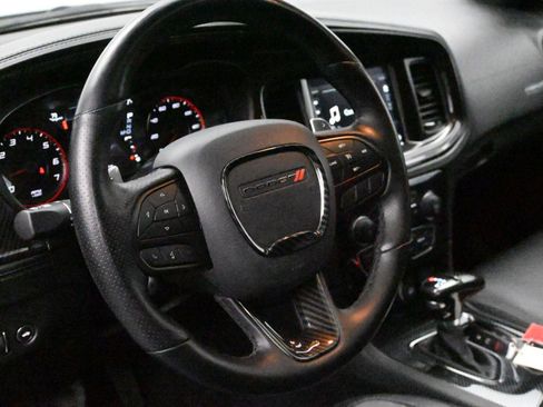 Used 2022 Dodge Charger SXT w/ Plus Group image 8