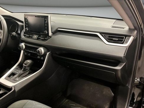 Used 2021 Toyota RAV4 XLE w/ Convenience Package AWD/4WD image 26