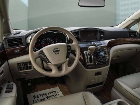Used 2015 Nissan Quest Platinum image 4