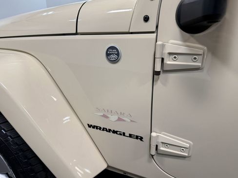 Used 2011 Jeep Wrangler Sahara w/ Connectivity Group AWD/4WD image 48