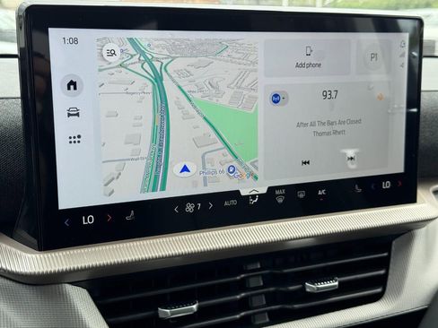 New 2026 Ford Explorer Active image 16