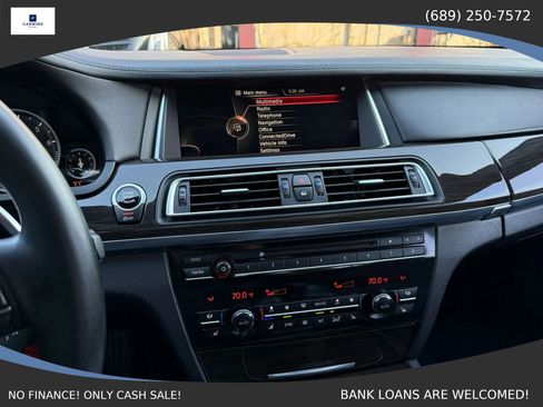 Used 2014 BMW 750i image 14