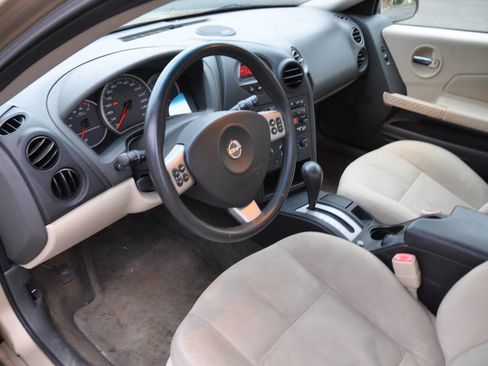 Used 2005 Pontiac Grand Prix GTP w/ Premium Audio Package FWD image 18