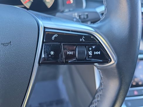 Used 2023 Audi A6 2.0T Premium w/ Convenience Package image 17