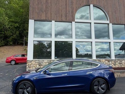 Used 2020 Tesla Model 3 Standard Range Plus RWD image 26