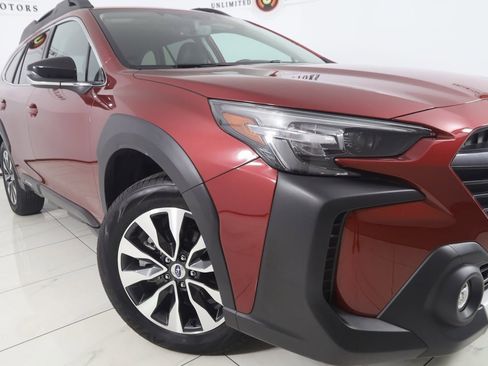 Used 2023 Subaru Outback Limited image 18
